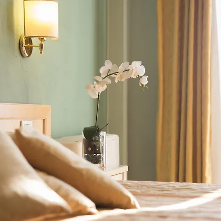 Отель Belvedere Вербания