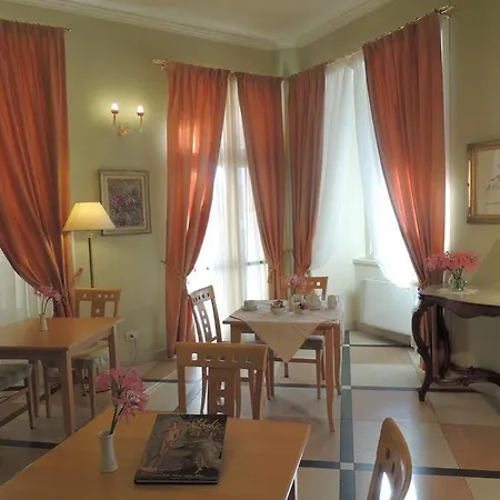 Belvedere Отель